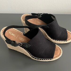 Tom’s Monica Espadrille Wedges - sz9